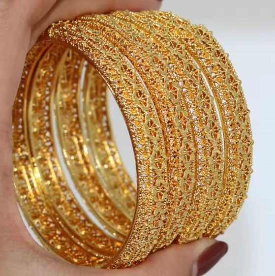 Gold Plated Bracelet for Women – Luxury Middle Eastern Gift