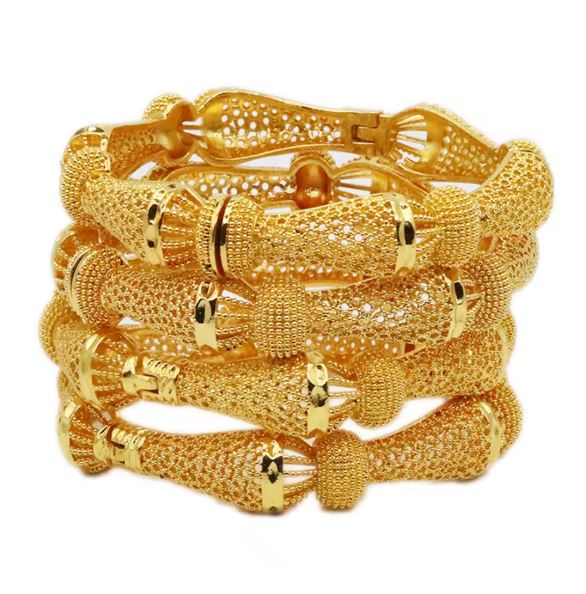 Gold Plated Bracelet for Women – Luxury Middle Eastern Gift